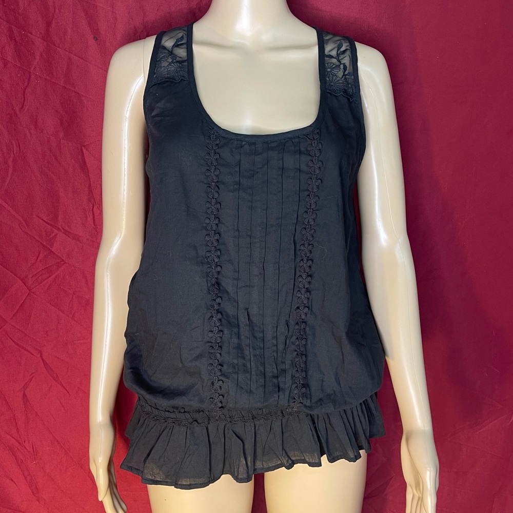 LOB Junior Black Gauze and Mesh Embroidered/Crochet Sleeveless Peplum Top 1X